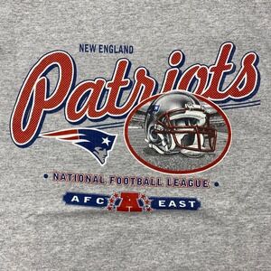 2000s New England Patriots shirt